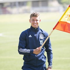 "Estoy feliz en el Atleti, pero en el fútbol puede pasar de todo"