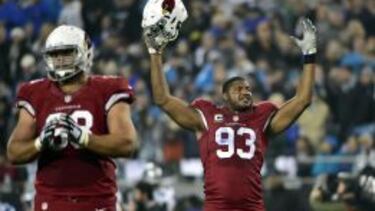 Calais Campbell, gran estrella de una gran defensa.