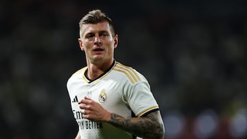 La madre de Kroos, directa: “Si renuevas, harías feliz a tu hijo”