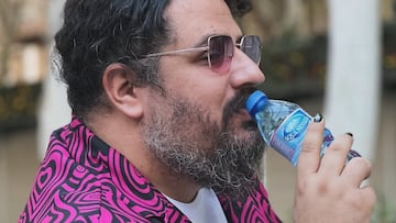 Qui谷n es Jaime Caravaca, el c車mico agredido durante una actuaci車n por un comentario en Twitter