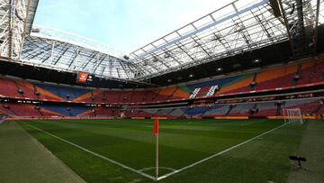 El estadio del Ajax se iluminará con 148 baterías de coches eléctricos