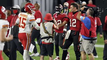 El cuarto compromiso entre Tom Brady y Patrick Mahomes terminó en favor del pasador de los Chiefs, quien iguala la cuenta a dos victorias por bando.