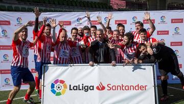 El Atleti golea al Real Madrid en el Derbi de las Redacciones