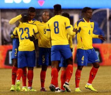 Argentina y Ecuador se vieron las caras en Nueva Jersey. Es el último amistoso de ambos antes de la Copa América.