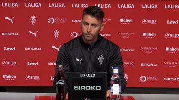 25-02-25. KEVIN VÁZQUEZ, DEFENSA DEL SPORTING, EN LA RUEDA DE PRENSA EN MAREO.