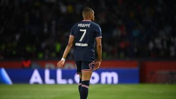 Paris Saint-Germain's French forward Kylian Mbappe reacts at the end of the French L1 football match between Paris-Saint Germain (PSG) and ES Troyes AC at The Parc des Princes Stadium in Paris on May 8, 2022. - The match ended 2-2. (Photo by FRANCK FIFE / AFP) (Photo by FRANCK FIFE/AFP via Getty Images)
