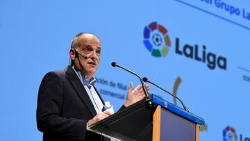 Javier Tebas durante la XVIII edición del Congreso Nacional de Peñas del fútbol celebrada en Almería.
