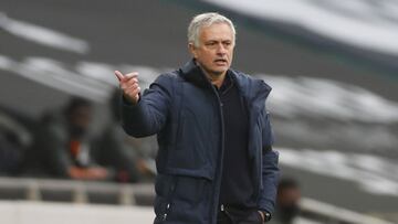 Mourinho reconoce la categoría de Everton de Carlo Ancelotti y James Rodríguez.