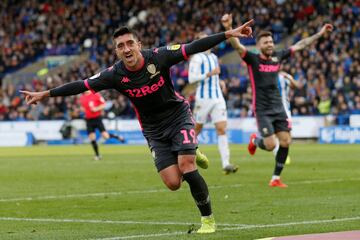 Otro jugador del 'Spanish Leeds' junto con Kiko Casilla y Rodrigo. Lleva en el conjunto del centro de Inglaterra desde 2017 después de haber militado en equipos españoles y árabes. Jugó como cedido en el Leeds y cuando acabó su contrato con el Al-Arabi, fichó por el conjunto inglés. Tiene contrato hasta 2022 y su valor de mercado es de 1,2 millones de euros.