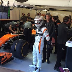 McLaren considering dropping Honda for Mercedes