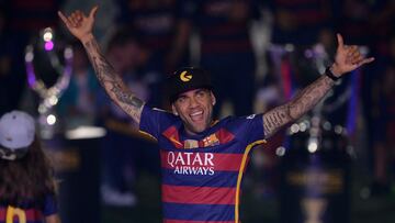 ¡Dani Alves se ofrece al Barça!