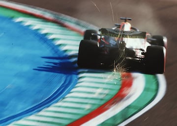 Max Verstappen durante los entrenamientos del Gran Premio de Emilia Romagna. 