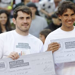 David Villa y otros deportistas con corazón solidario