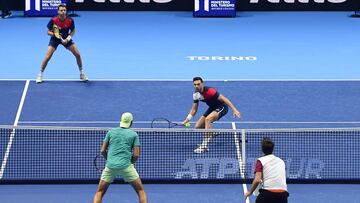 Santiago González a semifinales del ATP Finals