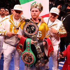 Dmitry Bivol tentado por el desafío de ir por los títulos del Canelo Álvarez en las 168 libras