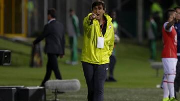 Costas: “Es muy difícil jugar contra 14, es casi imposible”