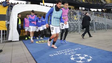 23/10/18 PARTIDO CHAMPIONS LEAGUE
YOUNG BOYS - VALENCIA CF
PAREJO SALIDA AL CAMPO