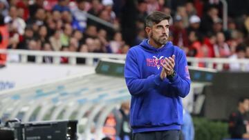  Veljko Paunovic head coach of Guadalajara during the Quarterfinals first leg match between Guadalajara and Pumas UNAM as part of Torneo Apertura 2023 Liga BBVA MX, at Akron Stadium, November 30, 2023, in Guadalajara, Jalisco, Mexico.