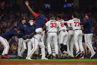 When was the last time the Astros and Braves won the World Series?