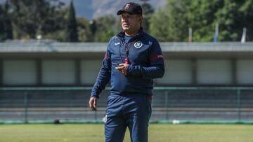 Juan Reynoso tuvo su primer entrenamiento con Cruz Azul