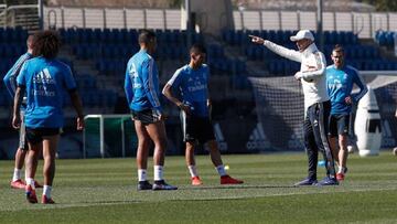 Zidane oversees second training session ahead of Celta clash