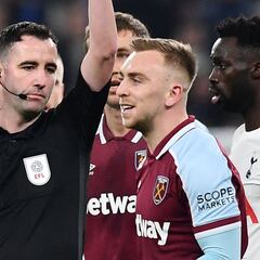 Davinson y Tottenham clasifican a semifinales de la Carabao Cup