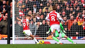 Soccer Football - Premier League - Arsenal v Crystal Palace - Emirates Stadium, London, Britain - January 20, 2024 Arsenal's Leandro Trossard scores their third goal Action Images via Reuters/Andrew Boyers NO USE WITH UNAUTHORIZED AUDIO, VIDEO, DATA, FIXTURE LISTS, CLUB/LEAGUE LOGOS OR 'LIVE' SERVICES. ONLINE IN-MATCH USE LIMITED TO 45 IMAGES, NO VIDEO EMULATION. NO USE IN BETTING, GAMES OR SINGLE CLUB/LEAGUE/PLAYER PUBLICATIONS.