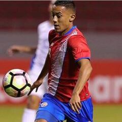 Jugador costarricense: "Vine a Chile a aprender de Vidal y Alexis"