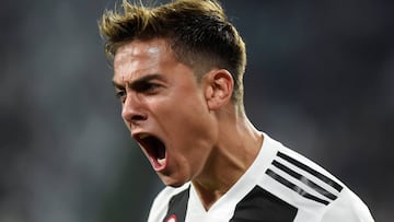 Soccer Football - Serie A - Juventus v Bologna - Allianz Stadium, Turin, Italy - September 26, 2018  Juventus&#039; Paulo Dybala celebrates scoring their first goal      REUTERS/Massimo Pinca