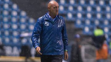Chelís no descarta salida de Lucas Cavallini