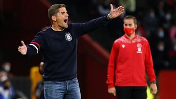 Robert Moreno durante un partido.