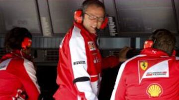 El jefe del equipo Ferrari de Fórmula Uno, el italiano Stefano Domenicali, en el circuito de Montmeló el 12 de mayo.