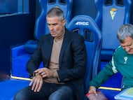 Gaizka Garitano en el banquillo del Nuevo Mirandilla.