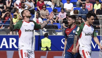 John Guidetti celebra su gol al Huesca