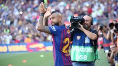 Tevez llena de elogios a Vidal: "Le puede dar mucho al Barça"