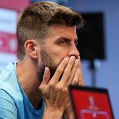 Piqué: "En algún momento habrá que fichar nuevos jugadores"