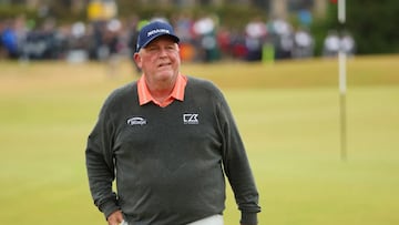 Augusta echa a un campeón del British Open por usar el móvil