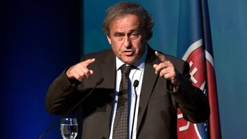 Platini, contra la FIFA y el TAS: "¿Quiénes son esos payasos que me impiden trabajar?"