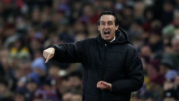 Aston Villa's Spanish manager Unai Emery shouts instructions to the players from the touchline during the UEFA Europa League league-stage football match between Aston Villa and RB Salzburg at Villa Park in Birmingham, central England on January 29, 2026. (Photo by Darren Staples / AFP)