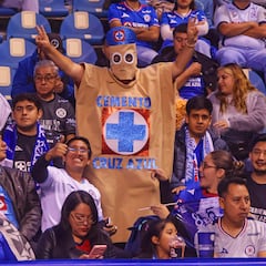 La afición le responde a Cruz Azul... femenil