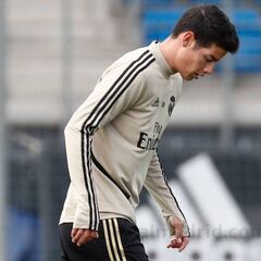 James Rodríguez vuelve a entrenamientos con el Madrid