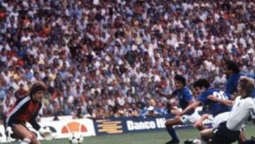 En la final del Mundial de España de 1982 Italia se impuso por 3-1 con goles de Rossi, Tardelli y Altobelli.