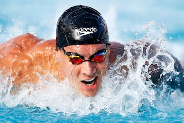 El nadador norteamericano se proclamó nuevo rey de la piscina en Tokio y se llevó cinco medalla de oro, tomando así el testigo de su compatriota Michael Phelps.

