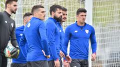 Capa, a la derecha, en un entrenamiento del Athletic