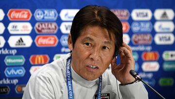 Nishino en rueda de prensa.