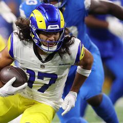 Los Rams pierden a Puka Nacua por esguince de ligamento cruzado posterior