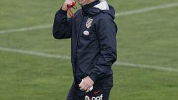 El Atlético trabaja sin cinco internacionales y sin Agüero