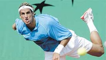 <b>EL FUTURO Y FELICIANO YA HAN LLEGADO.</B> Suma de fuerzas, saque a 214 por hora. El futurista de Feliciano.