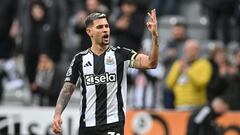 Resumen y goles del Newcastle United vs. Nottingham Forest, jornada 26 de la Premier League 24-25