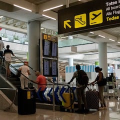 ¿Puedo salir en avión o en tren de una comunidad con cierre perimetral?